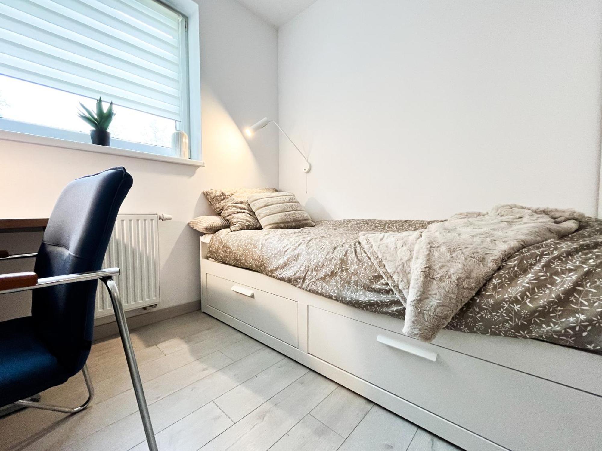 Appartement Walk To Park, Modern 2Bd Kitchen! Balcony, Parking à Wrocław Extérieur photo